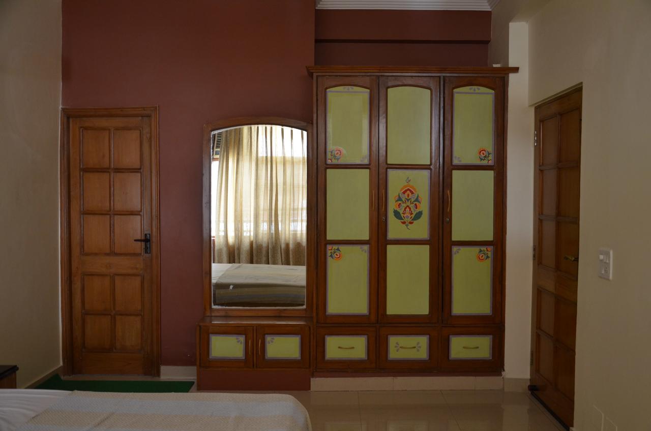 Ganga Vatika Ayurveda Bhavan Ξενοδοχείο Rishīkesh Δωμάτιο φωτογραφία